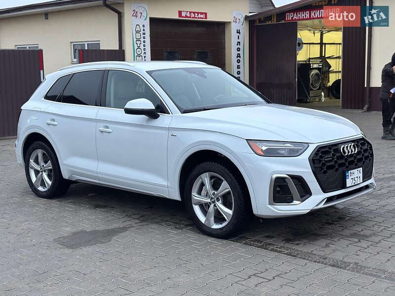 Внедорожник / Кроссовер Audi Q5 2022 в Одессе