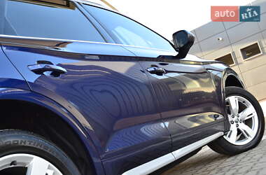 Внедорожник / Кроссовер Audi Q5 2017 в 