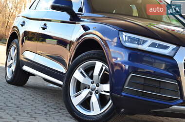 Внедорожник / Кроссовер Audi Q5 2017 в 