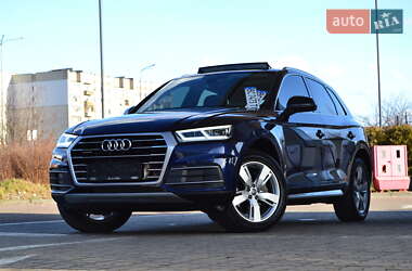 Внедорожник / Кроссовер Audi Q5 2017 в 