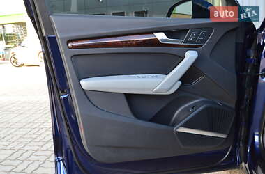 Внедорожник / Кроссовер Audi Q5 2017 в 