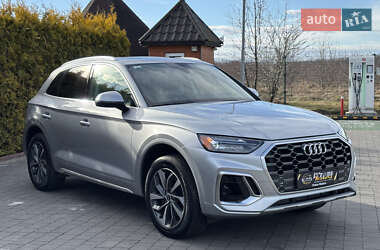 Внедорожник / Кроссовер Audi Q5 2020 в 