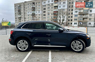 Позашляховик / Кросовер Audi Q5 2018 в Києві