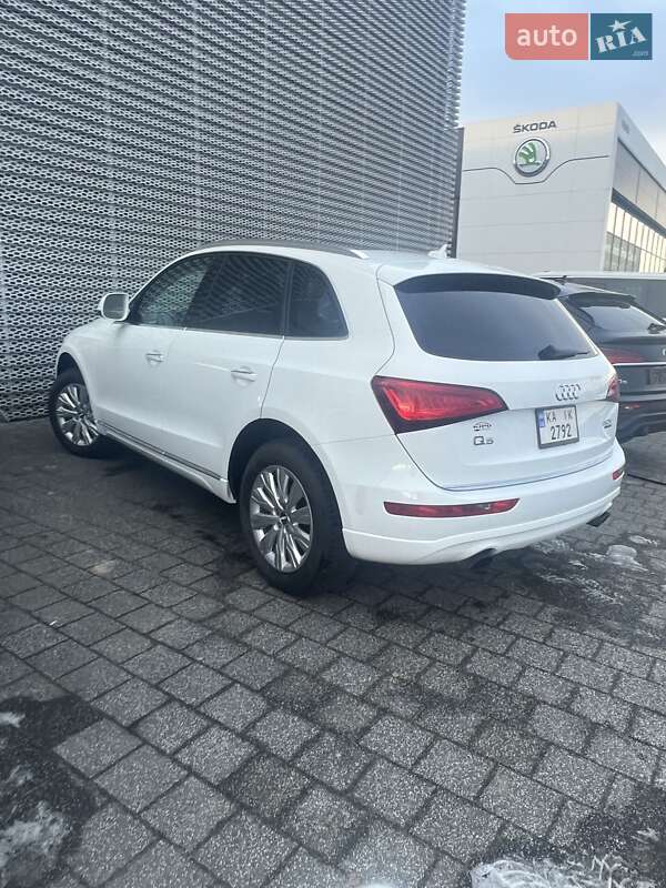 Внедорожник / Кроссовер Audi Q5 2016 в Львове