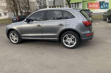 Внедорожник / Кроссовер Audi Q5 2013 в Новояворовске