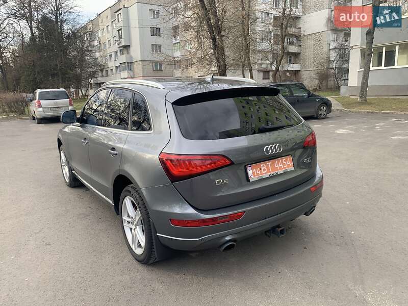 Позашляховик / Кросовер Audi Q5 2013 в Новояворівську