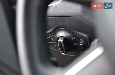 Внедорожник / Кроссовер Audi Q5 2015 в 