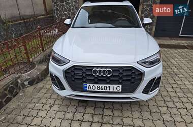 Позашляховик / Кросовер Audi Q5 2021 в Ужгороді