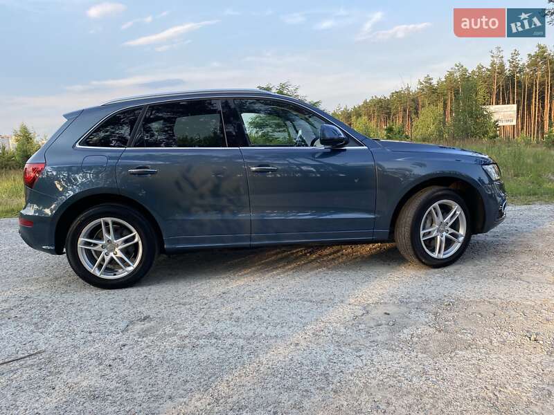 Внедорожник / Кроссовер Audi Q5 2015 в Киеве