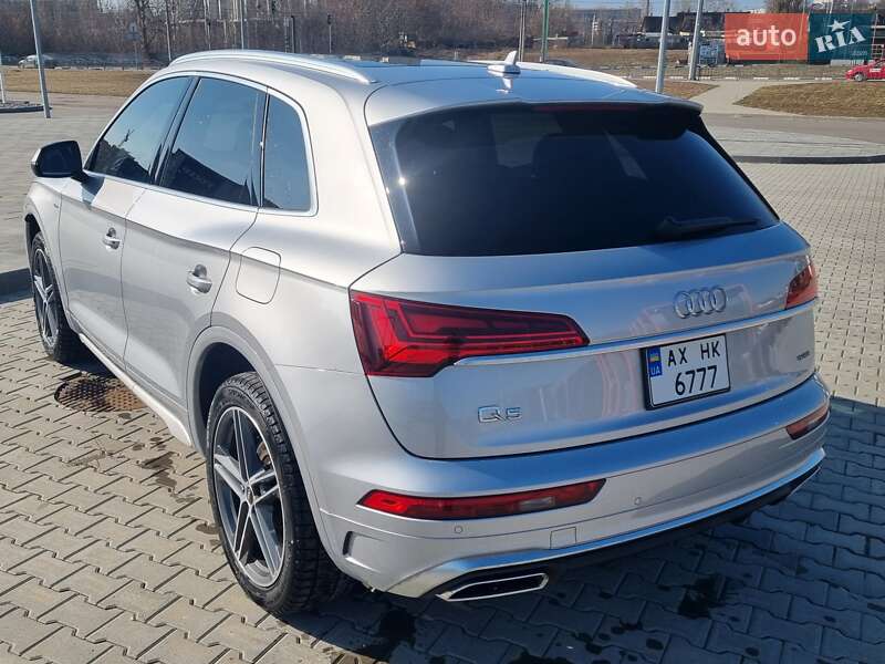 Внедорожник / Кроссовер Audi Q5 2020 в Харькове
