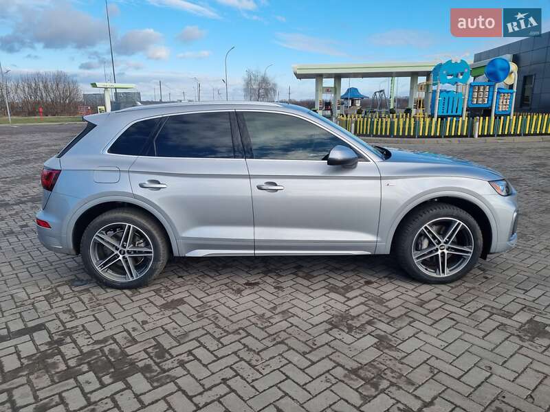 Внедорожник / Кроссовер Audi Q5 2020 в Харькове
