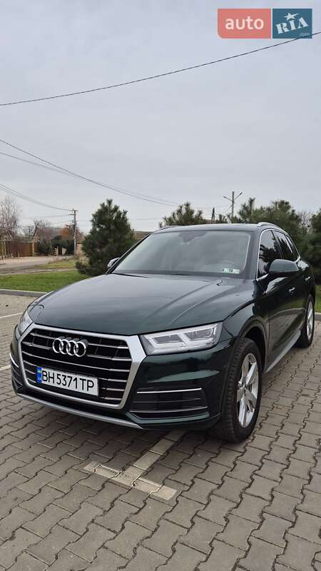 Внедорожник / Кроссовер Audi Q5 2019 в Одессе