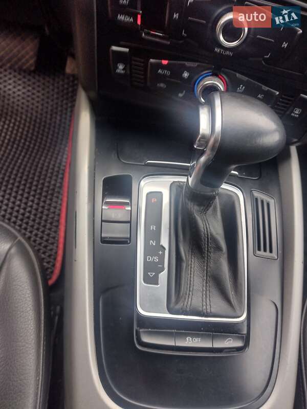 Позашляховик / Кросовер Audi Q5 2012 в Житомирі фото 23 Позашляховик / Кросовер Audi Q5 2012 в Житомирі