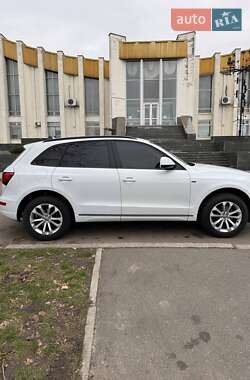 Внедорожник / Кроссовер Audi Q5 2013 в 