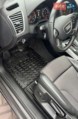 Внедорожник / Кроссовер Audi Q5 2015 в 