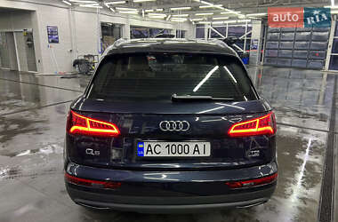 Внедорожник / Кроссовер Audi Q5 2018 в 