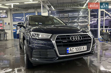 Внедорожник / Кроссовер Audi Q5 2018 в 