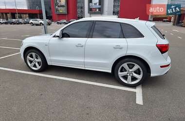 Внедорожник / Кроссовер Audi Q5 2015 в 