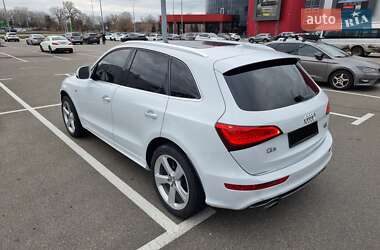 Внедорожник / Кроссовер Audi Q5 2015 в 