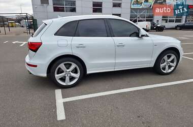 Внедорожник / Кроссовер Audi Q5 2015 в 