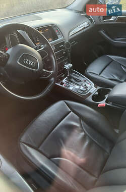 Внедорожник / Кроссовер Audi Q5 2015 в Киеве