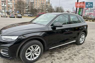 Внедорожник / Кроссовер Audi Q5 2021 в Луцке