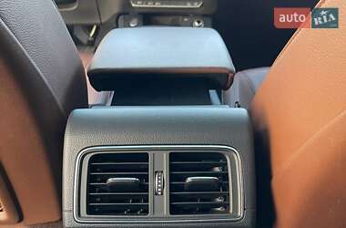 Внедорожник / Кроссовер Audi Q5 2017 в 