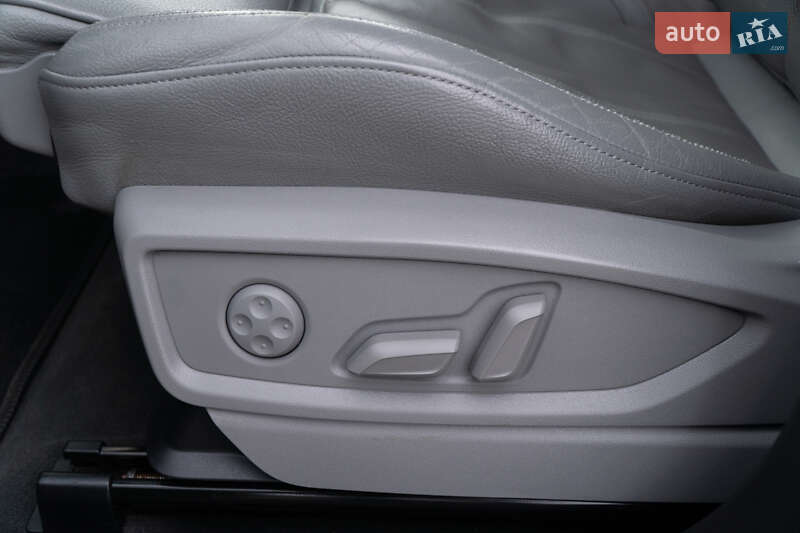 Внедорожник / Кроссовер Audi Q5 2018 в Самборе фото 29 Внедорожник / Кроссовер Audi Q5 2018 в Самборе