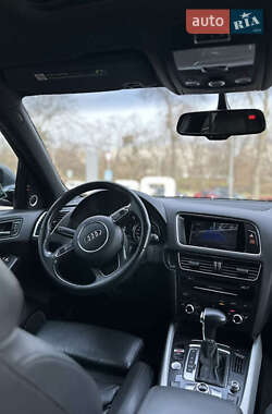 Внедорожник / Кроссовер Audi Q5 2016 в 