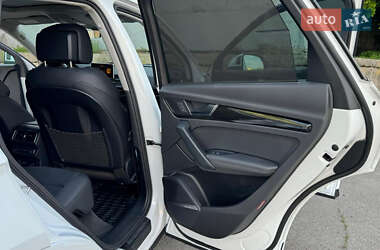 Внедорожник / Кроссовер Audi Q5 2019 в 