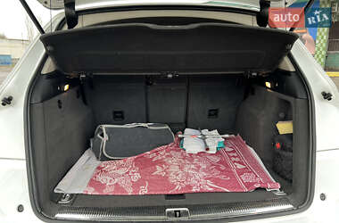 Внедорожник / Кроссовер Audi Q5 2010 в 
