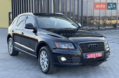 Позашляховик / Кросовер Audi Q5 2010 в Чернівцях