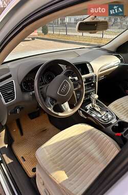 Внедорожник / Кроссовер Audi Q5 2015 в 