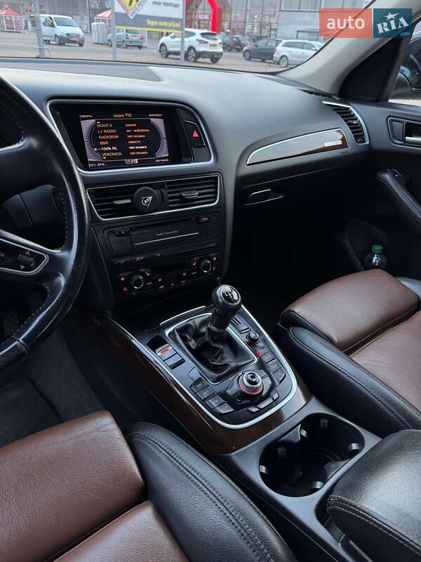 Внедорожник / Кроссовер Audi Q5 2012 в Львове