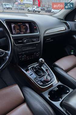 Внедорожник / Кроссовер Audi Q5 2012 в 