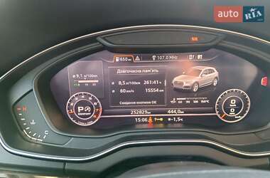Позашляховик / Кросовер Audi Q5 2018 в 