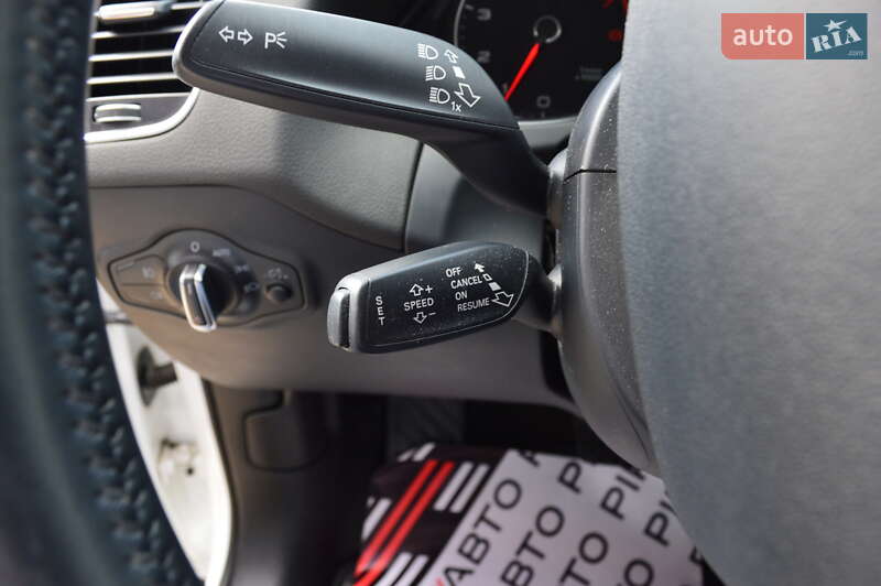 Позашляховик / Кросовер Audi Q5 2015 в Львові фото 21 Позашляховик / Кросовер Audi Q5 2015 в Львові