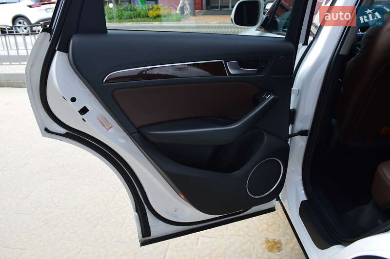 Позашляховик / Кросовер Audi Q5 2015 в Львові фото 27 Позашляховик / Кросовер Audi Q5 2015 в Львові