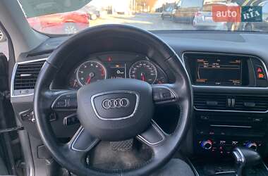 Внедорожник / Кроссовер Audi Q5 2015 в 