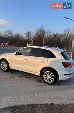 Внедорожник / Кроссовер Audi Q5 2016 в 