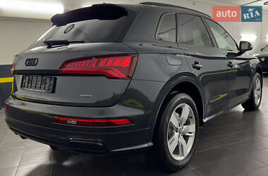 Внедорожник / Кроссовер Audi Q5 2019 в Казатине