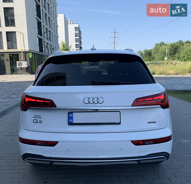 Внедорожник / Кроссовер Audi Q5 2021 в Львове