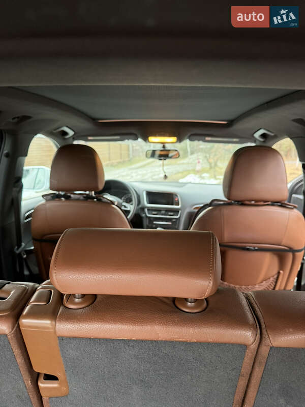Внедорожник / Кроссовер Audi Q5 2011 в Вараше