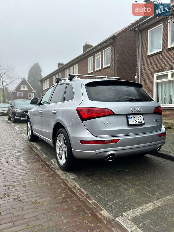 Внедорожник / Кроссовер Audi Q5 2015 в Киеве
