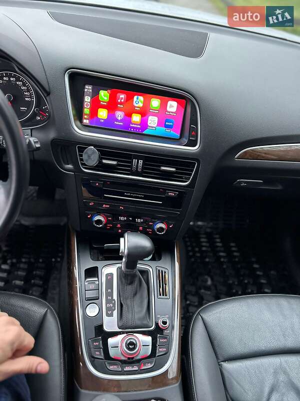 Внедорожник / Кроссовер Audi Q5 2015 в Киеве