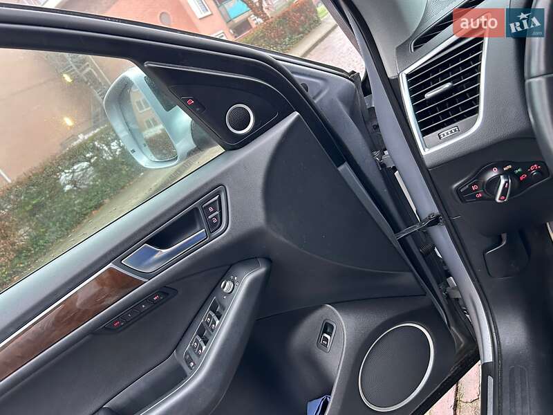 Внедорожник / Кроссовер Audi Q5 2015 в Киеве