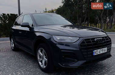 Внедорожник / Кроссовер Audi Q5 2021 в Днепре