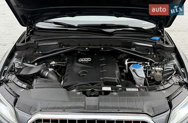 Внедорожник / Кроссовер Audi Q5 2015 в 