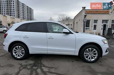Внедорожник / Кроссовер Audi Q5 2014 в 