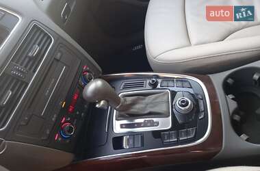 Позашляховик / Кросовер Audi Q5 2011 в Луцьку